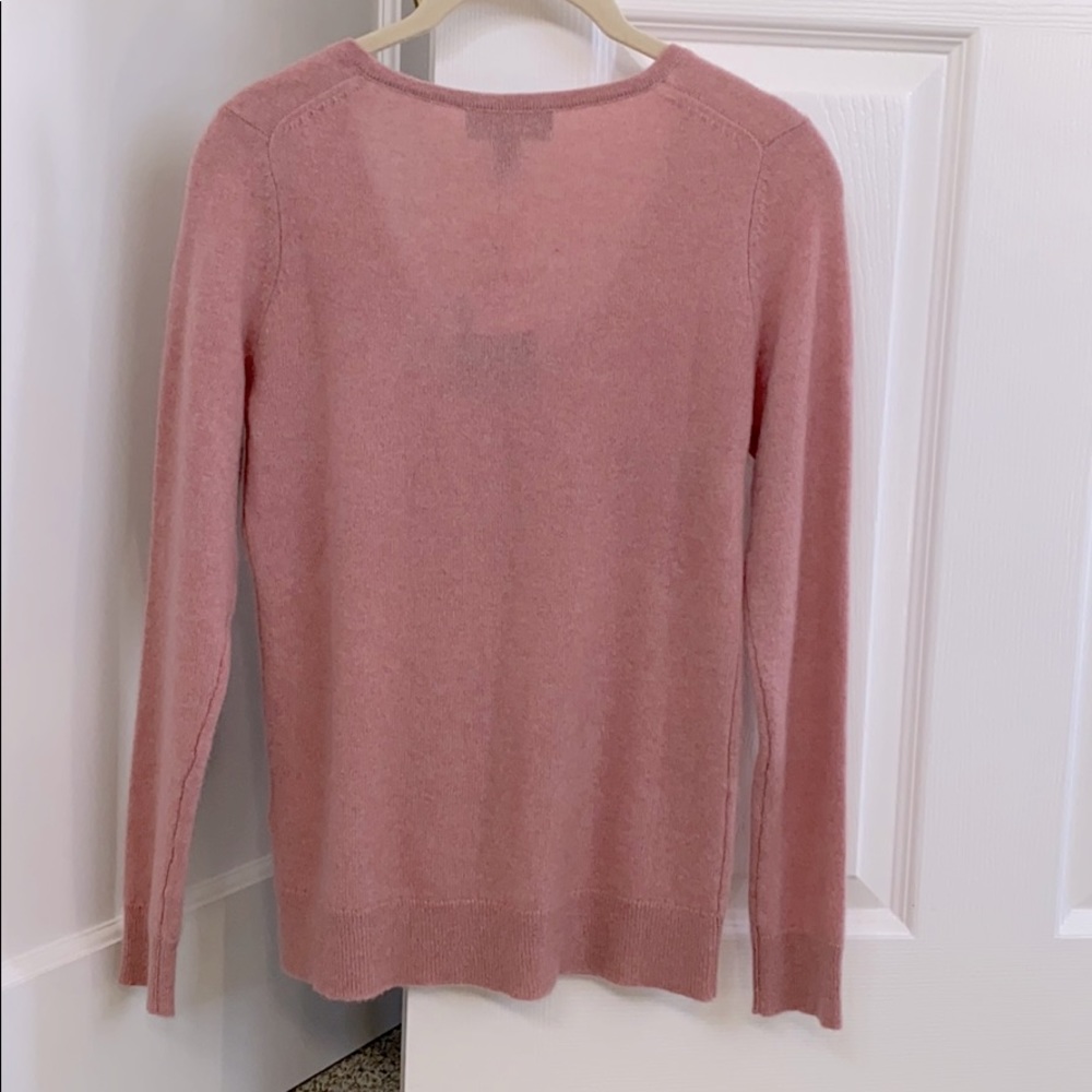 Charter club v neck 100% cashmere sweater size XS - Picture 2 of 3